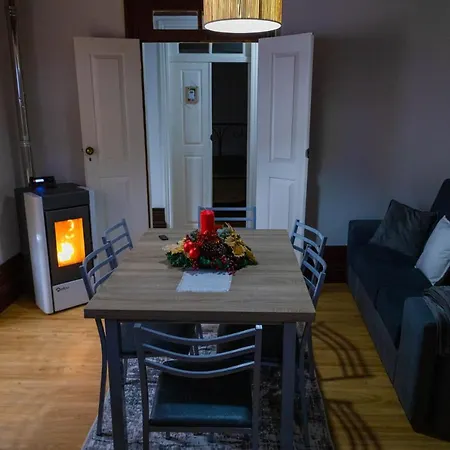 Casa Da Praca De 무르카