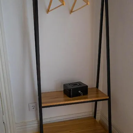 Casa Da Praca De Apartamento