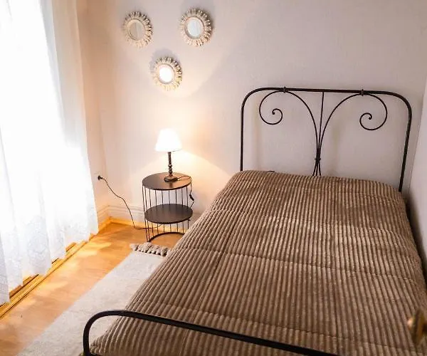 Casa Da Praca De * 무르카